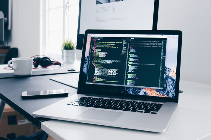 Custom Development of an Online Monitoring System for Production Equipment